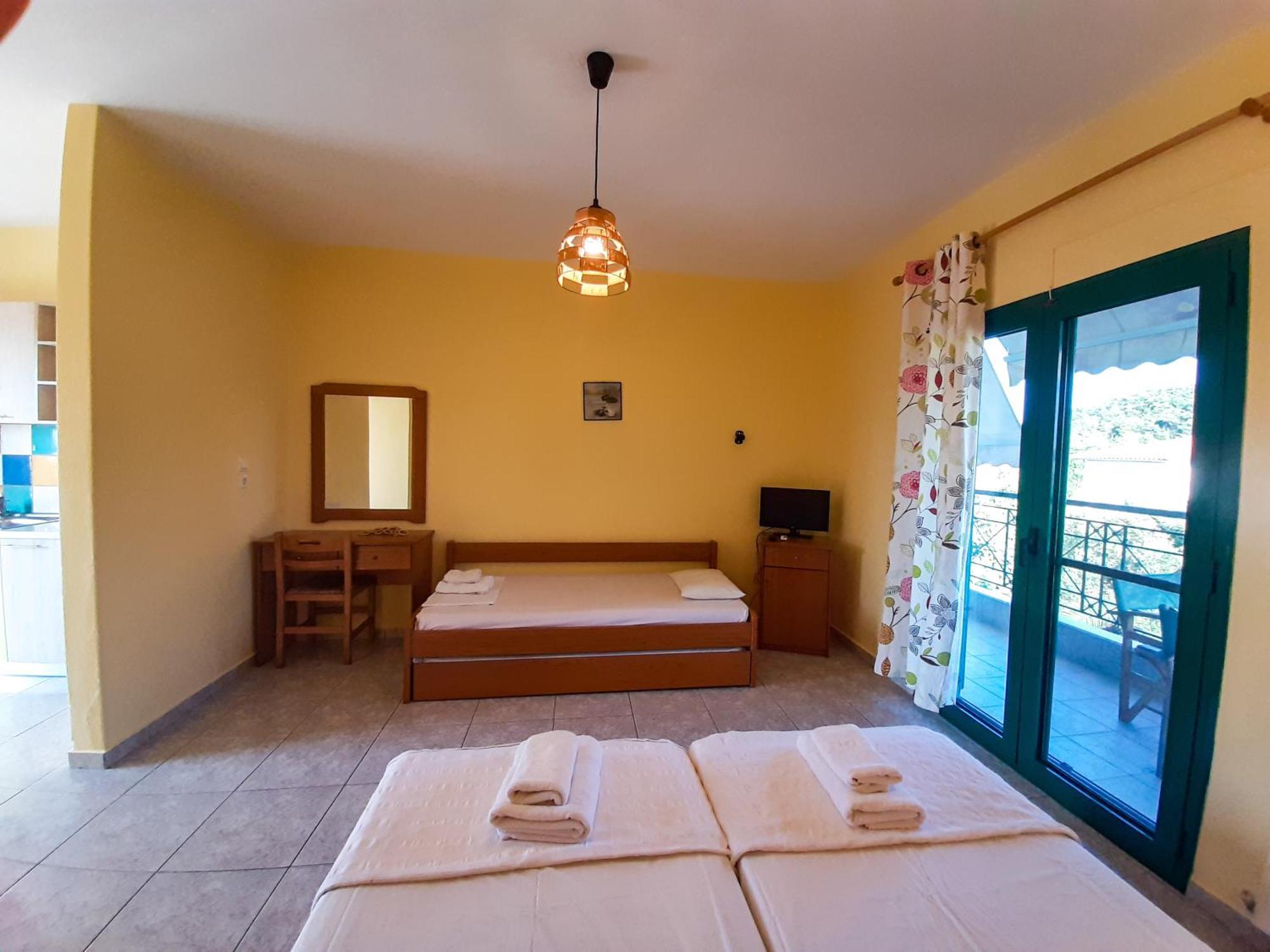 Sapfo Beach Studios Nikiti  Exterior photo