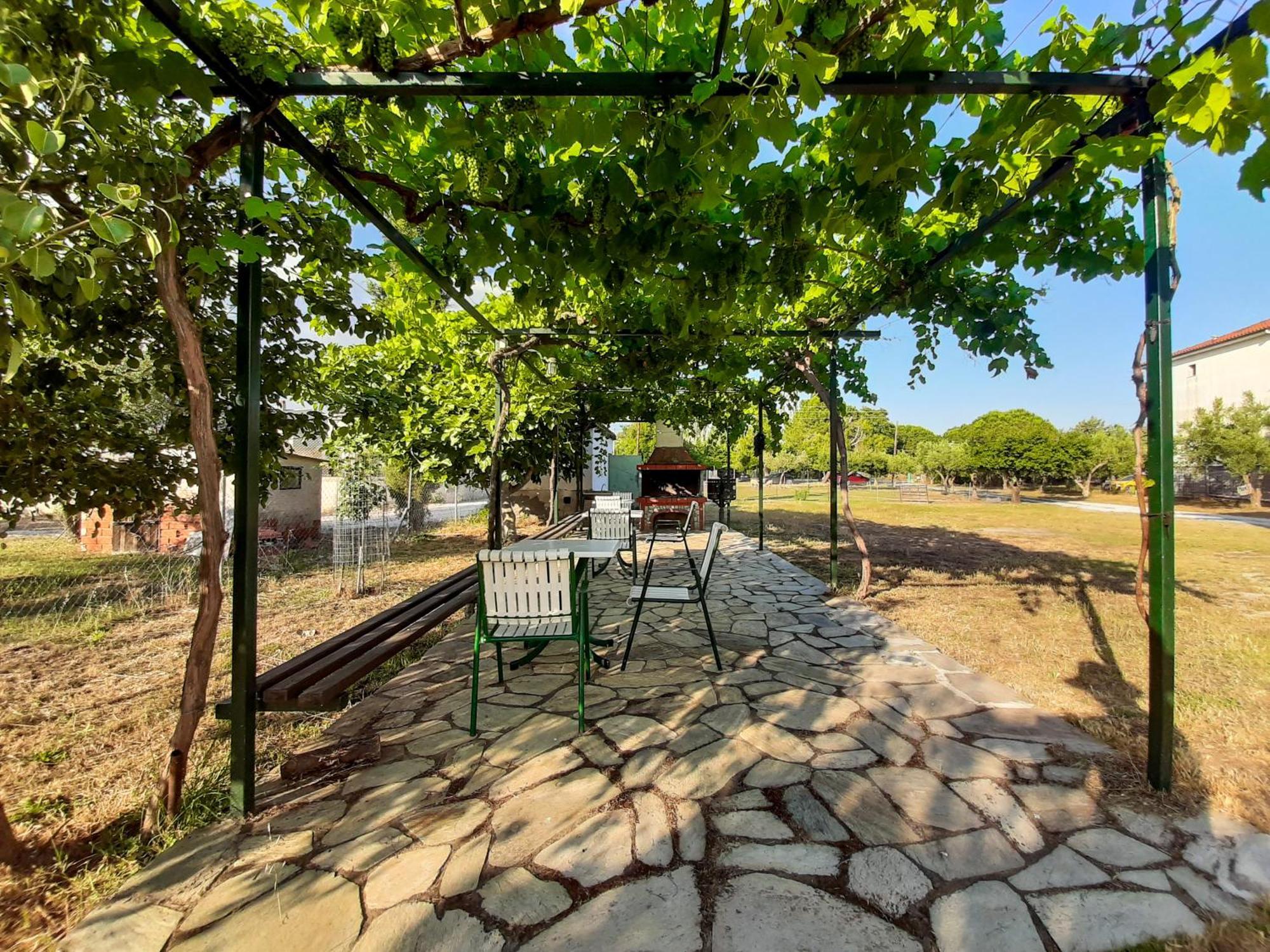 Sapfo Beach Studios Nikiti  Exterior photo